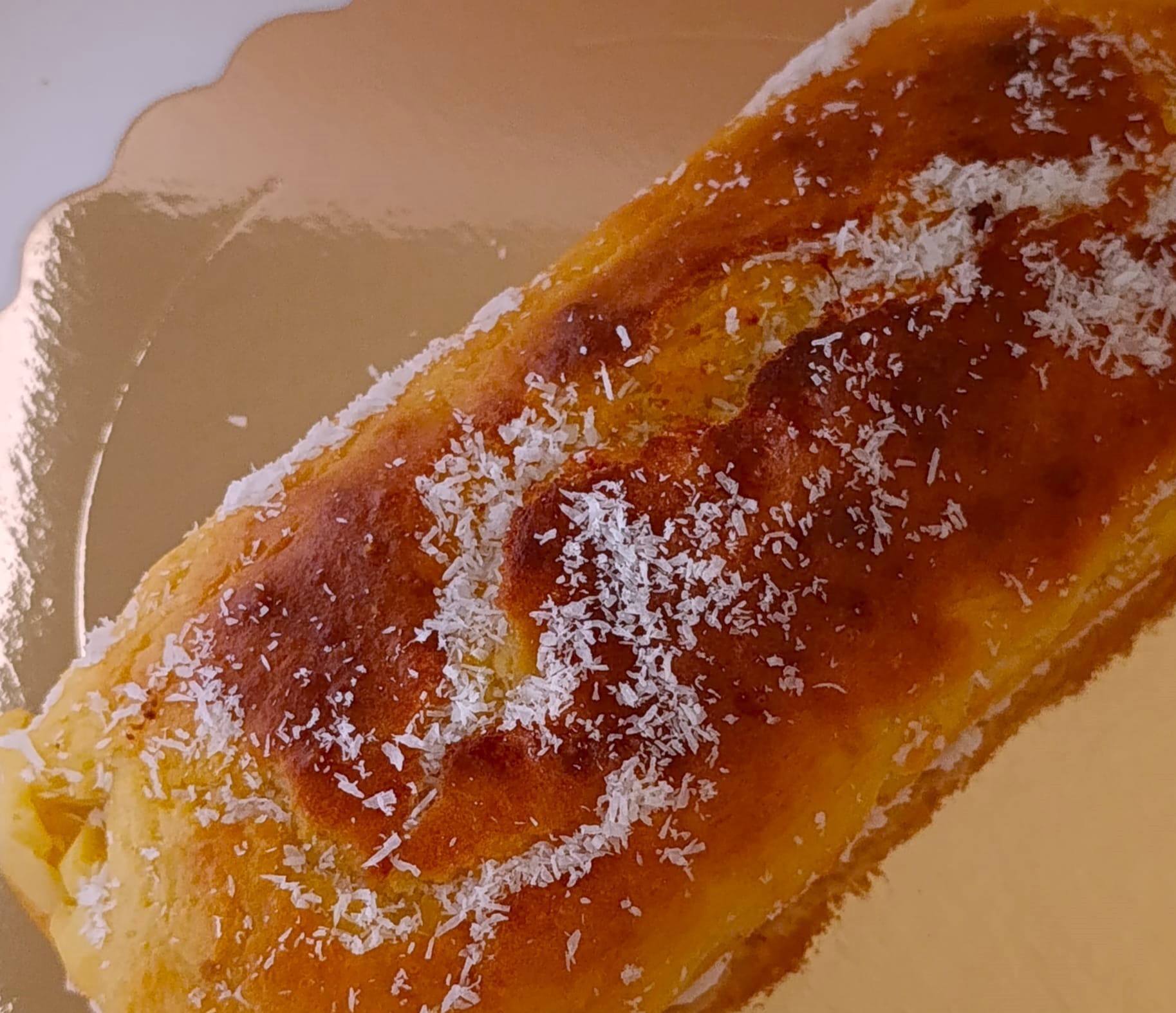Bolo de limão e côco